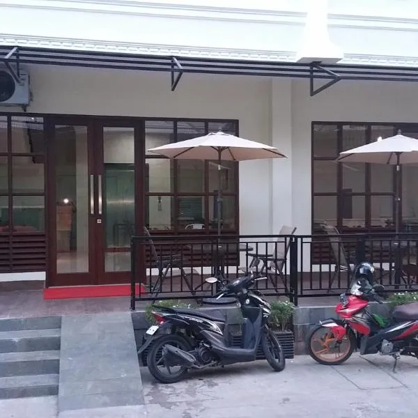 Legenda Beril Hostel, hotel v destinaci Makasar