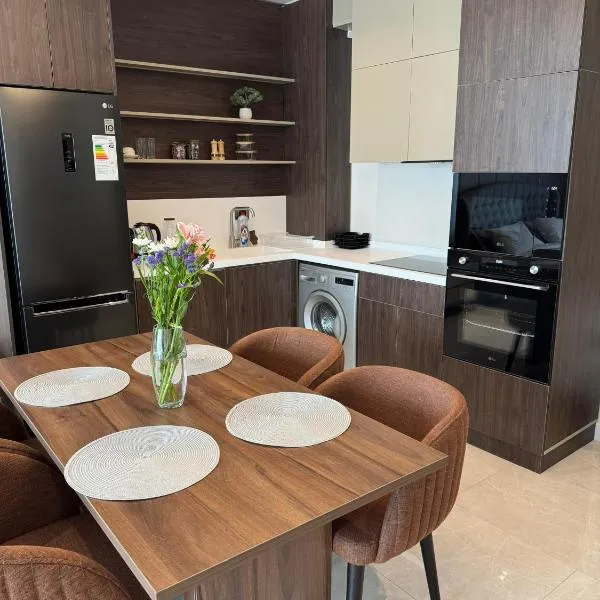 New studio-apartment in Sea Breeze premium resort, hotel in Baku