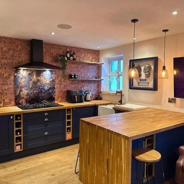 Executive 1bd 1st floor flat, hotel en Caerleon
