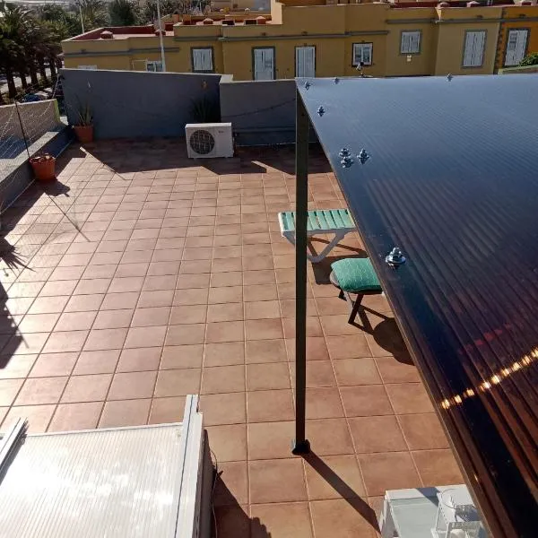 Casa Klemann with private sun terrace, hotel a Cruce de Arinaga