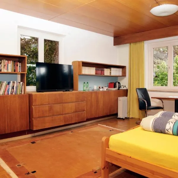 Ländlezimmer, hotel v destinaci Rankweil