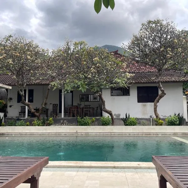 Meditasi Bungalows & Villas, hotel in Amed