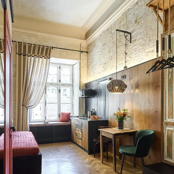 WOOD Design Aparthotel, ξενοδοχείο στην Οδησσό