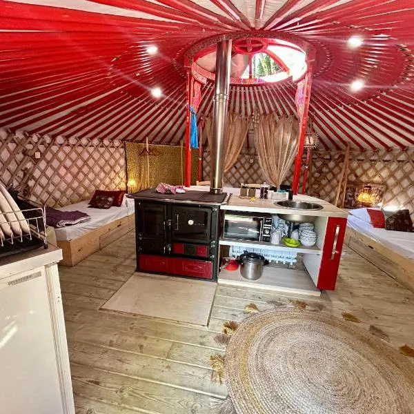 Ravissant yourte traditionnelle, hotel v destinaci Quimper