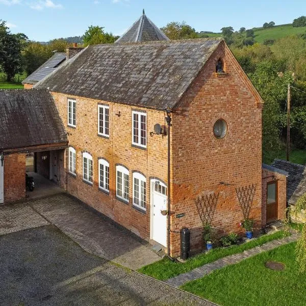 The Annex At Is Y Coed, hotel di Welshpool