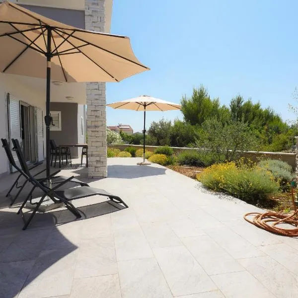 Murter - New apartment near Podvrske beach, hotel a Murter