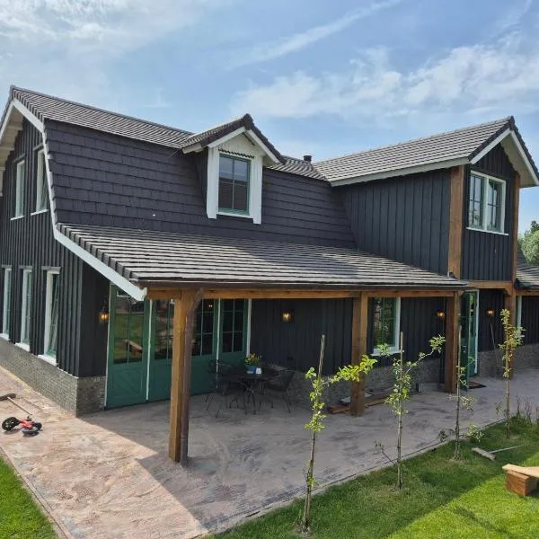 Bed and Breakfast Zomerzicht, hotel v destinaci Oudendijk