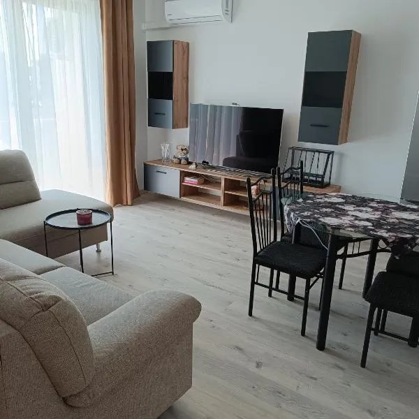 Apartamenty JAGIEŁŁY PARK, hotel v destinaci Olsztynek