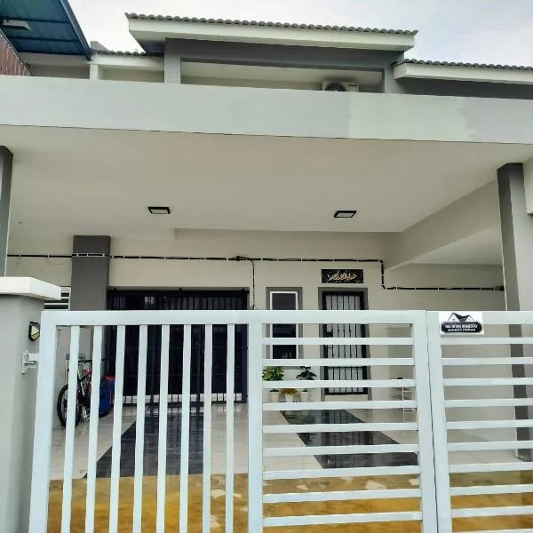 Dee Intan Homestay, Ipoh - Malay Only, hotel sa Ipoh