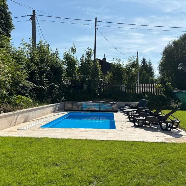 Apartmány Anna s bazénem a welness, hotel v destinaci Trojanovice