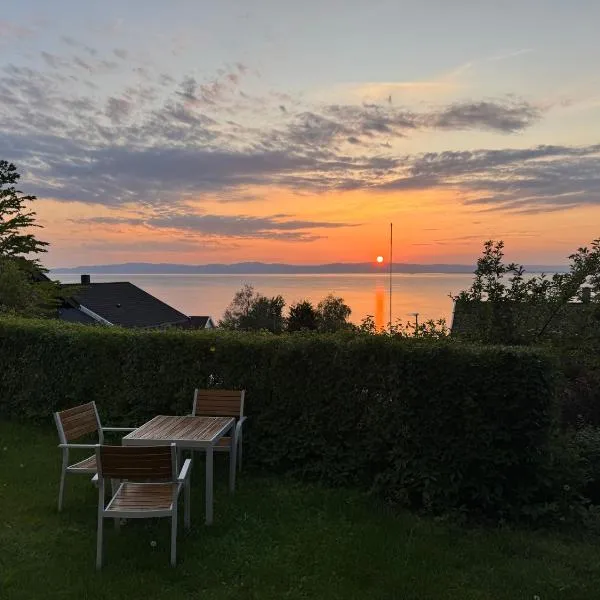 Appartment with garden, Hotel in Malvik