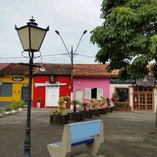 Casa à beira mar com piscina e churrasqueira - Foto 2
