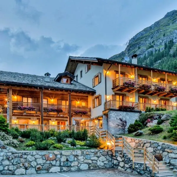 Ellex Eco Hotel – hotel w mieście Gressoney-la-Trinité