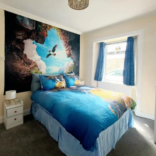 Viesnīca The Puffins - Largs 2-Bedroom Ground Flat pilsētā Largsa