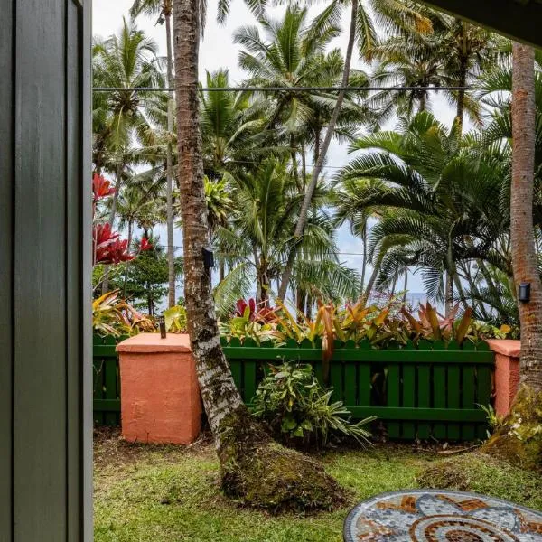 Whale House at Kehena Beach, hotel en Pahoa