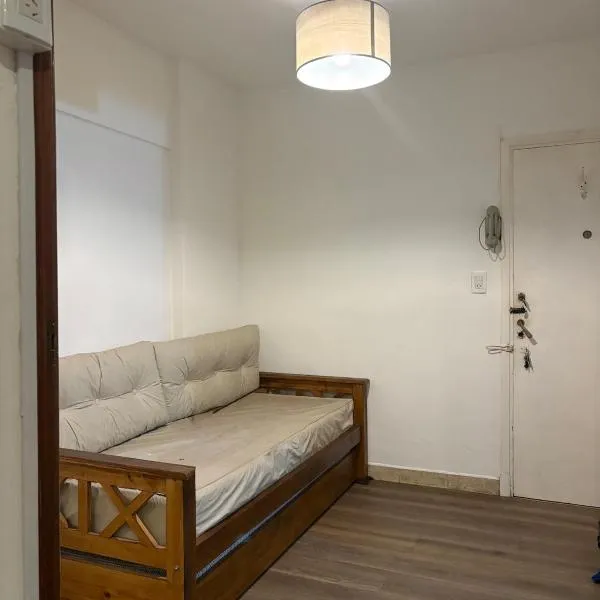 Departamento frente al casino, hotel in Mar del Plata