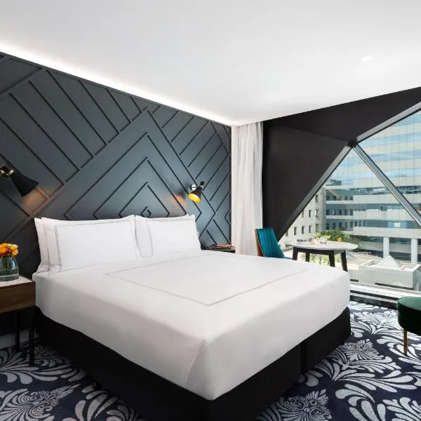 West Hotel Sydney, Curio Collection by Hilton, hotell i Sydney