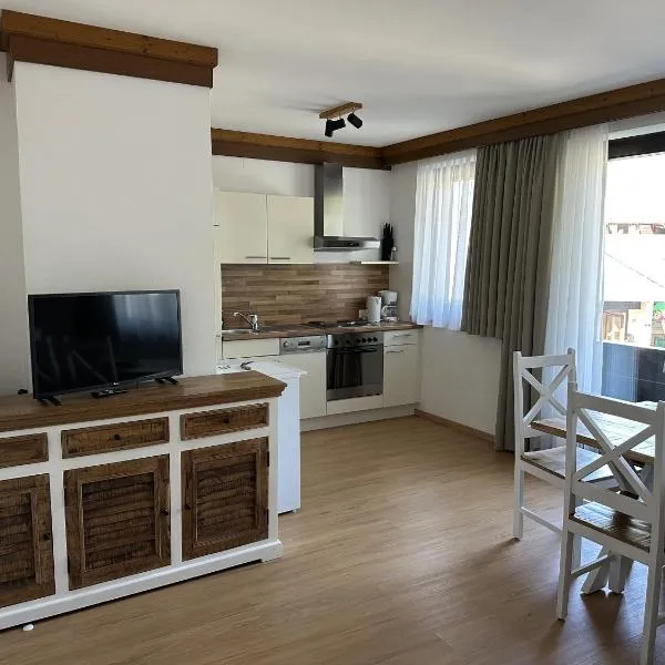House Egger - Top 202, hotel in Bad Kleinkirchheim