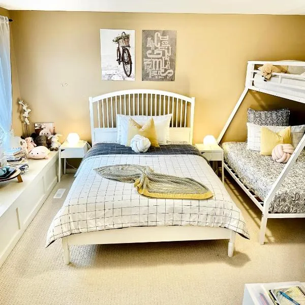 Scorpion Hiuse Langley -Two rooms Family suite, hôtel à Langley