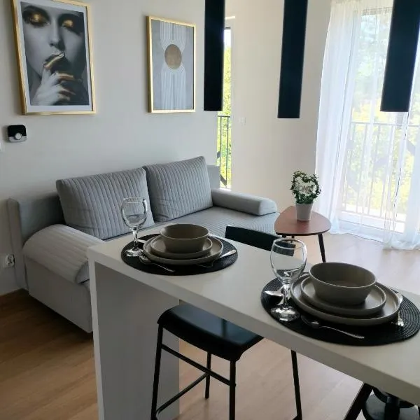 Apartament Kwiatkowskiego, self check-in, parking, hotel in Rzeszów