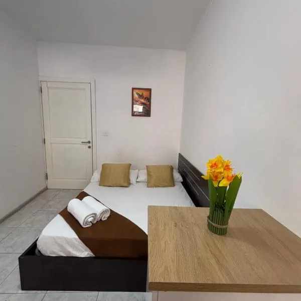 Private and Cozy Full Apartment, hotel in Msieraħ