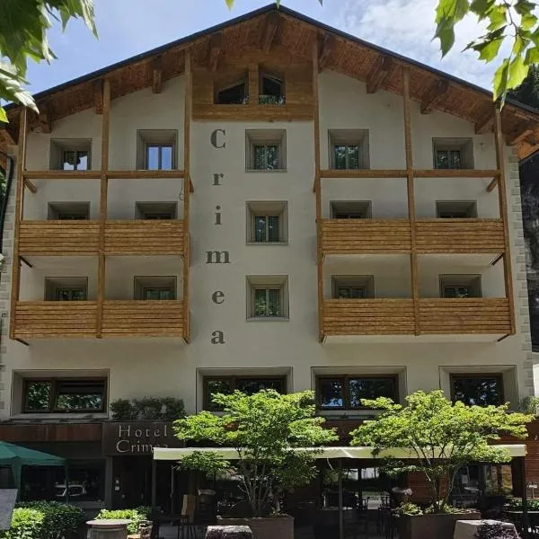 Crimea Wine Hotel, hotel v destinácii Chiavenna