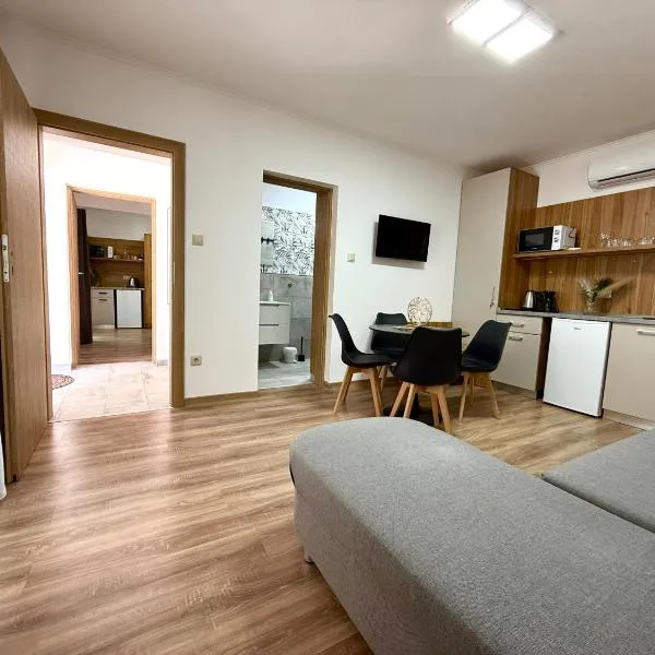 Zen apartmanház Gyula, hotel in Gyula