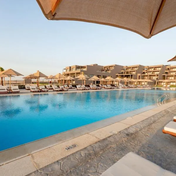 Sentido Naga Bay - family friendly, hotel Gurdakában