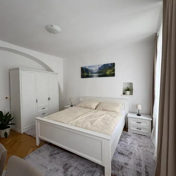 Danube Holiday Homes Top 5, hotel a Krems an der Donau