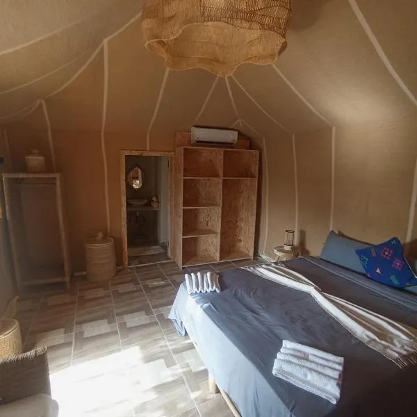 Agafay, La Ferme Nomade Bivouac, hótel í El Karia