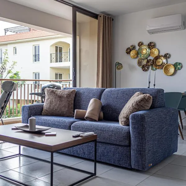 Cozy sea view Apartment，位于马佐托斯的酒店