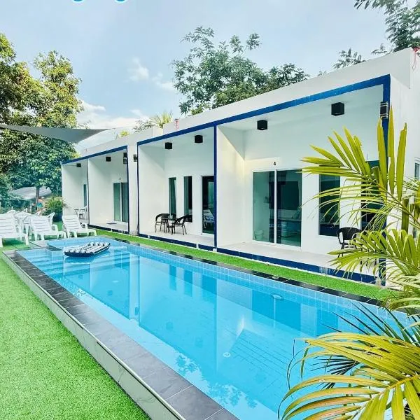 MJOY Resort, hotel v destinaci Taling Ngam pláž