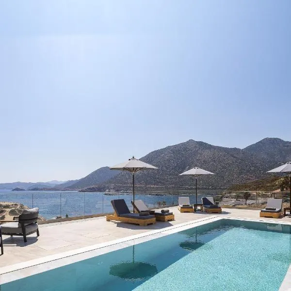 Celeste Bali Suites，巴利恩的飯店