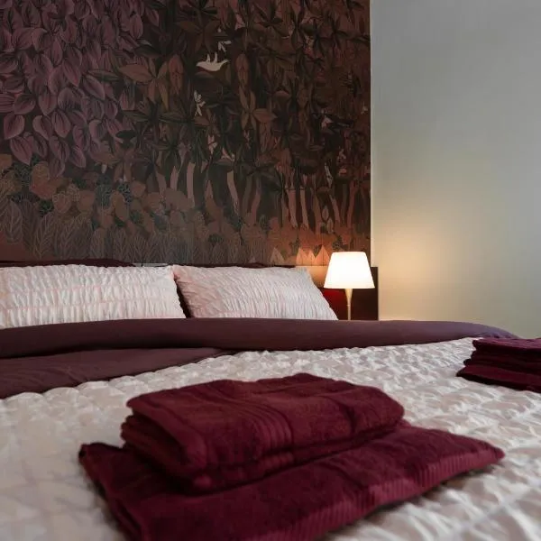 Studio Apartment Graz Schloss Eggenberg, hotel ve uŠtýrském Hradci
