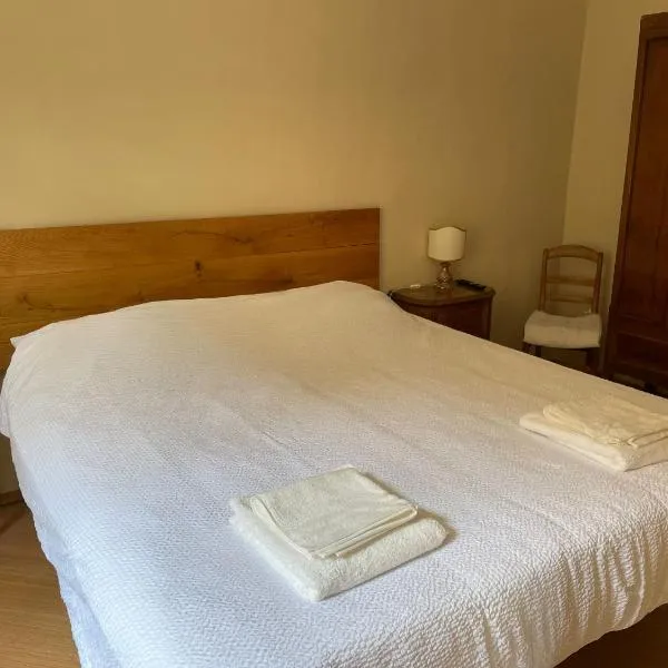 La Suite au cœur de Biella, hotel in Biella