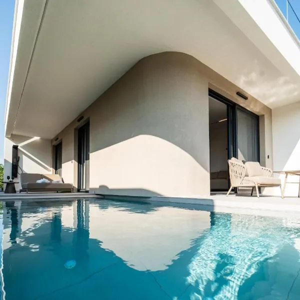 Haven Luxury Living، فندق في كيراموتي