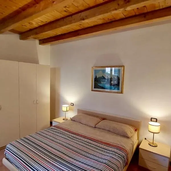 La casa nel Borgo 92, hotel in Bergamo