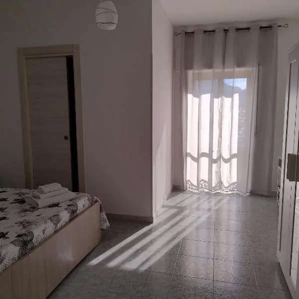 La Casa di Nonna Lucrezia, hotel en Orsomarso