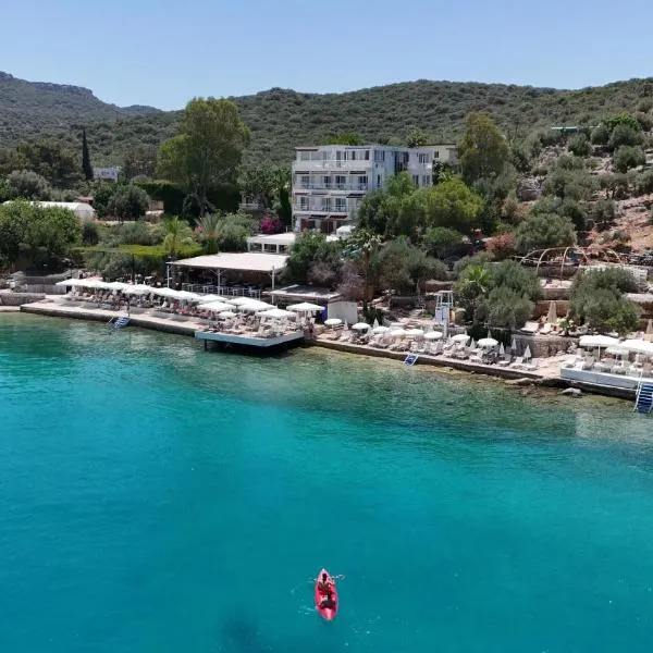 La Moda Beach Hotel، فندق في كاس