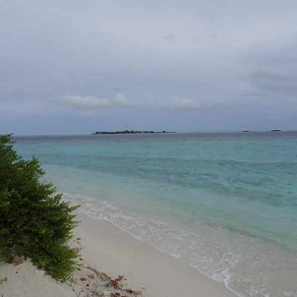 Stay Kora: Thinadhoo şehrinde bir otel