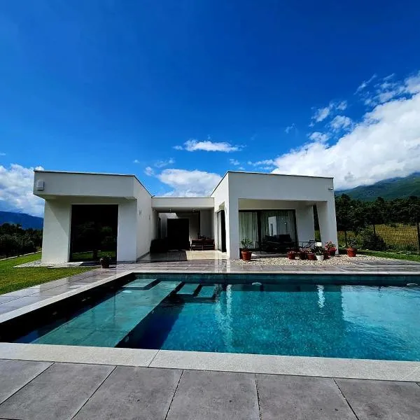 Villa Bellevue, hotel Mostarban