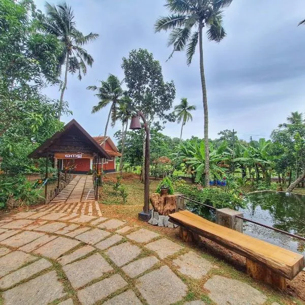 Nellu - Tranquil Pool Villa & Organic Farmstay near Varkala, hotel in Trivandrum