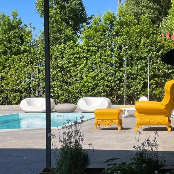 Casa Vuscichè Lumen Sea View Apartment, hotel in Roseto degli Abruzzi