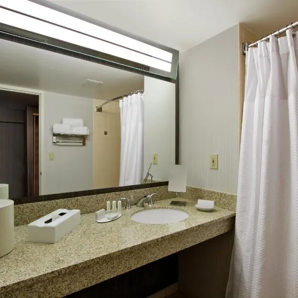 كورت يارد ماريوت ليندورست / ميدولاندس، فندق في ليندهيرست