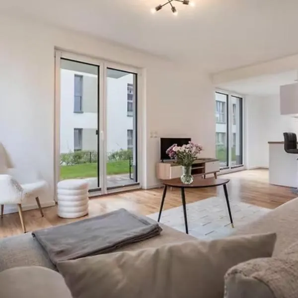 Modernes und wunderschönes Loft mit Terrasse, Gartenblick in Greifswald, ξενοδοχείο στο Γκράιφσβαλντ