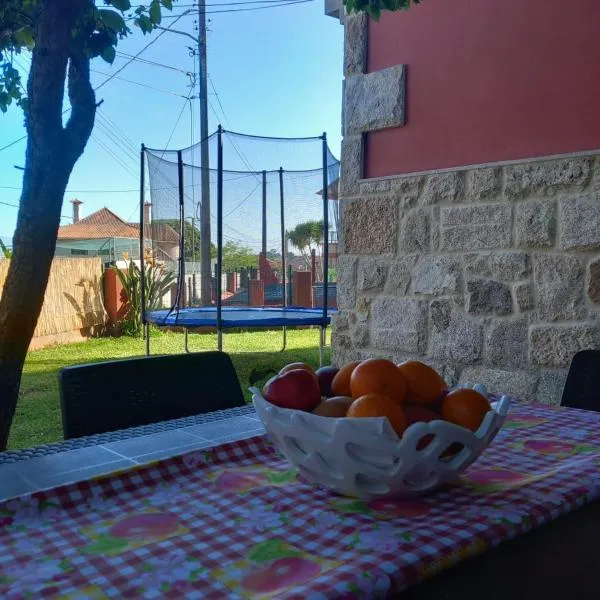 A Redonda Vivienda Vacacional, ξενοδοχείο σε Cangas de Morrazo