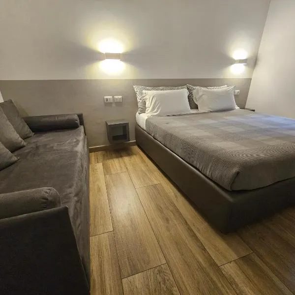 Sarzana's Rooms, hotel v destinaci Sarzana