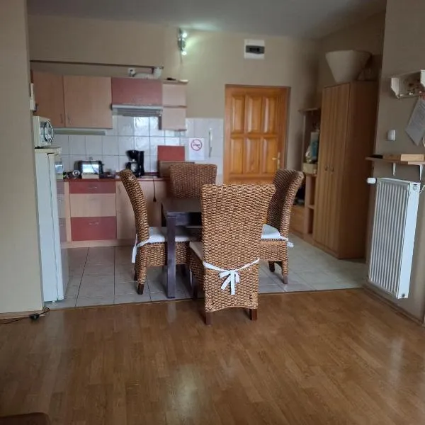 Kastély apartman, hotel a Cserkeszőlő