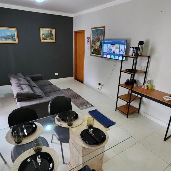 Casa 12 pax, Jd Itália nobre, garagem ampla!