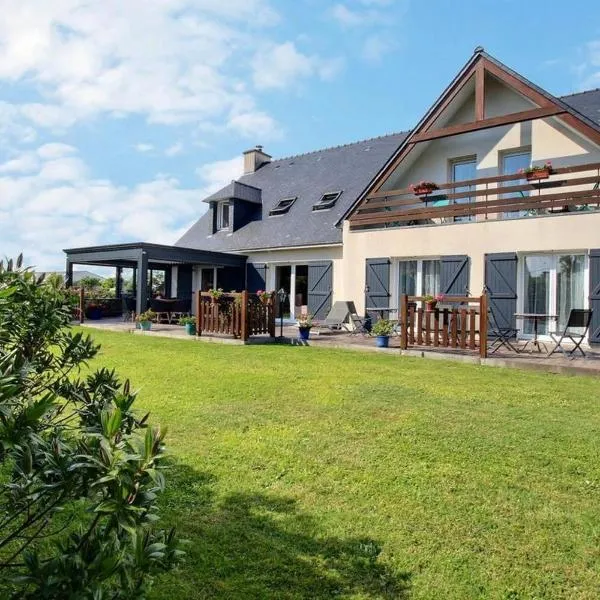 Maison d'Hôtes de Kerzine, hotel in Plouhinec